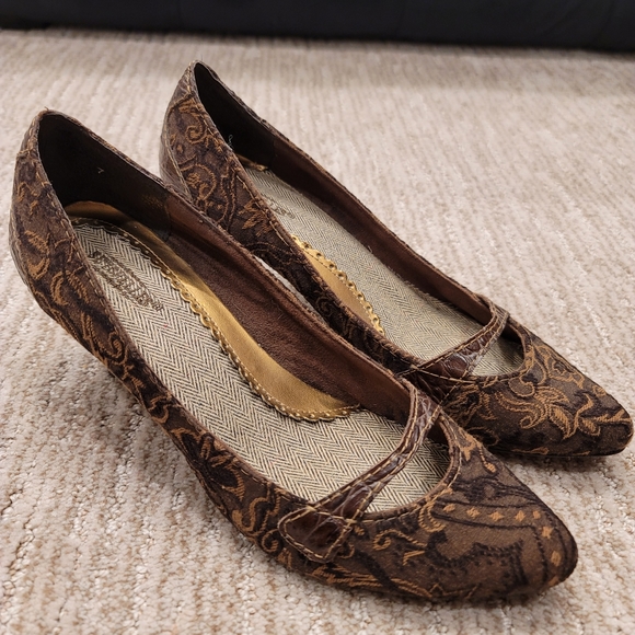Anthropolgie Seychelles Vintage Shoes - Picture 2 of 11